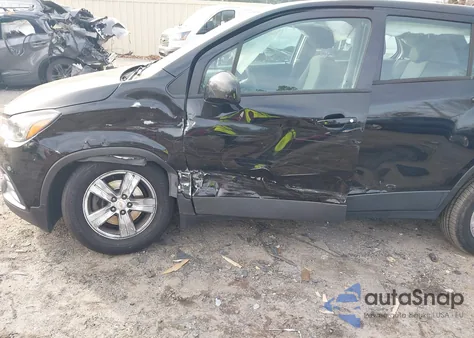 2020 Chevrolet Trax Fwd Ls z USA, uszkodzony, nr VIN KL7CJKSB2LB088320